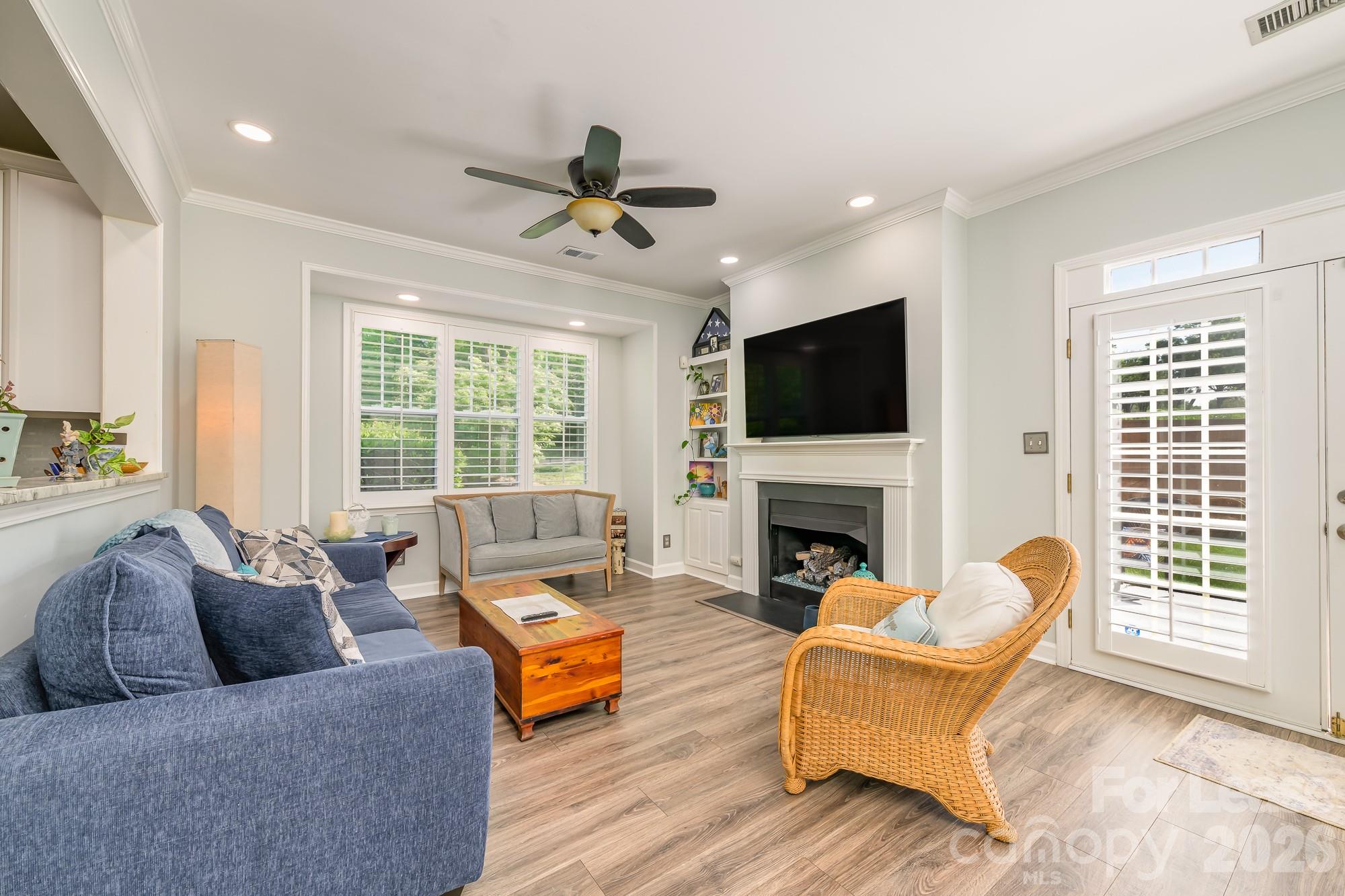 Harborside Townhomes - Residential Lease