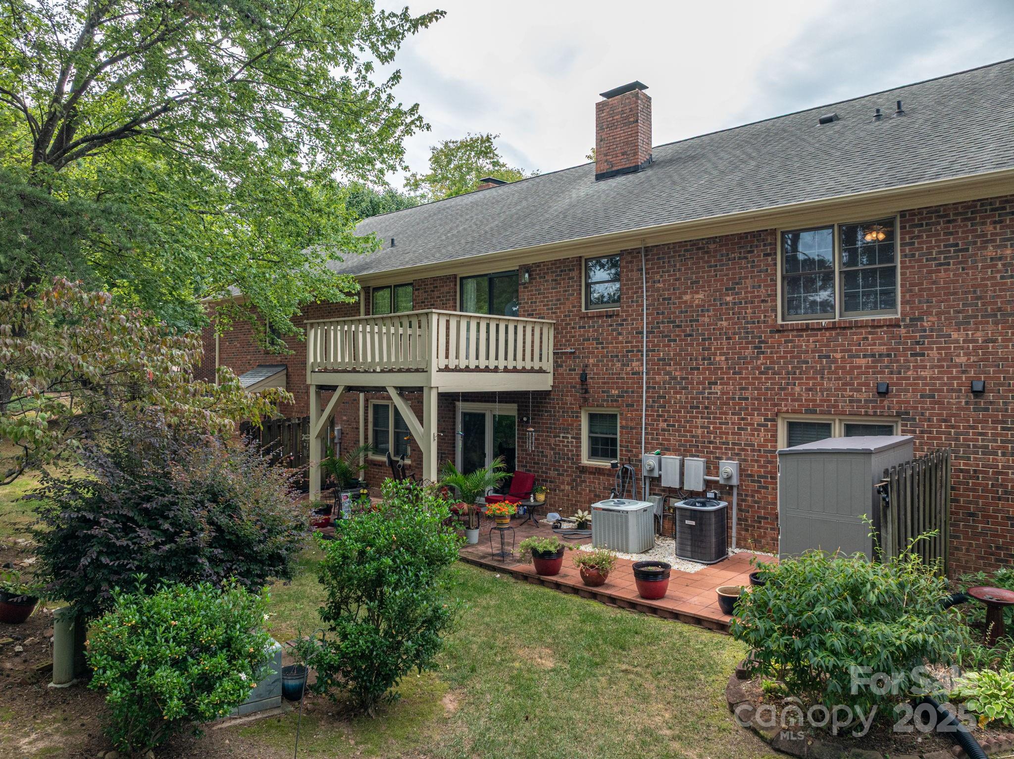 Jamestown - Residential