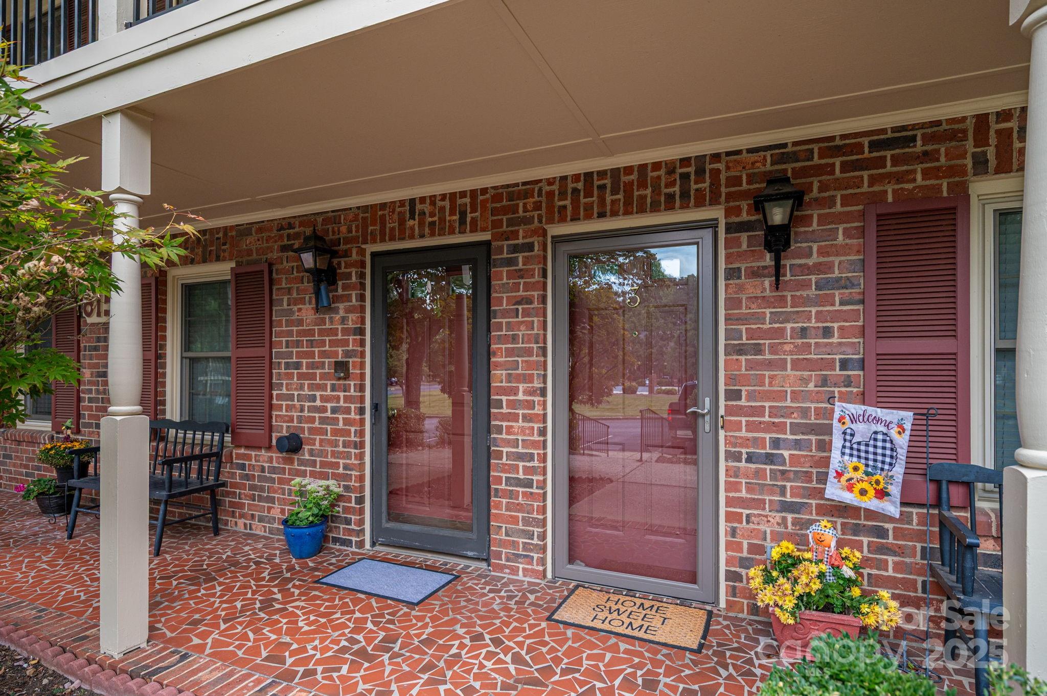 815 Jamestown Drive 4