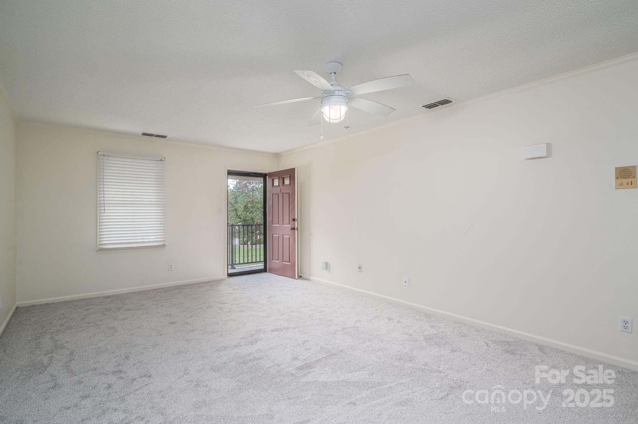 815 Jamestown Drive 4