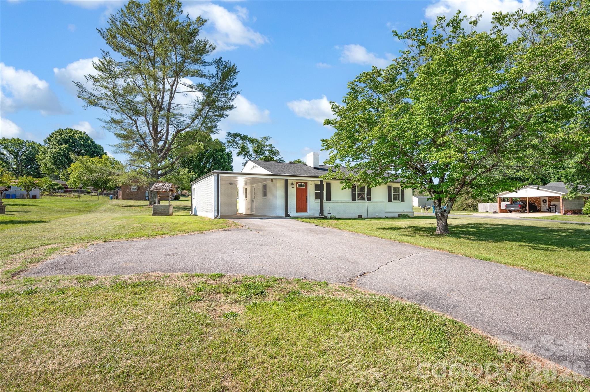 3033 E NC 10 Highway