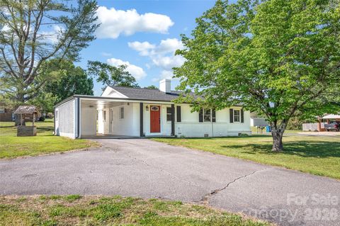 Photo of 3033 E NC 10 Highway, Conover, NC 28613 (MLS # 4382488)