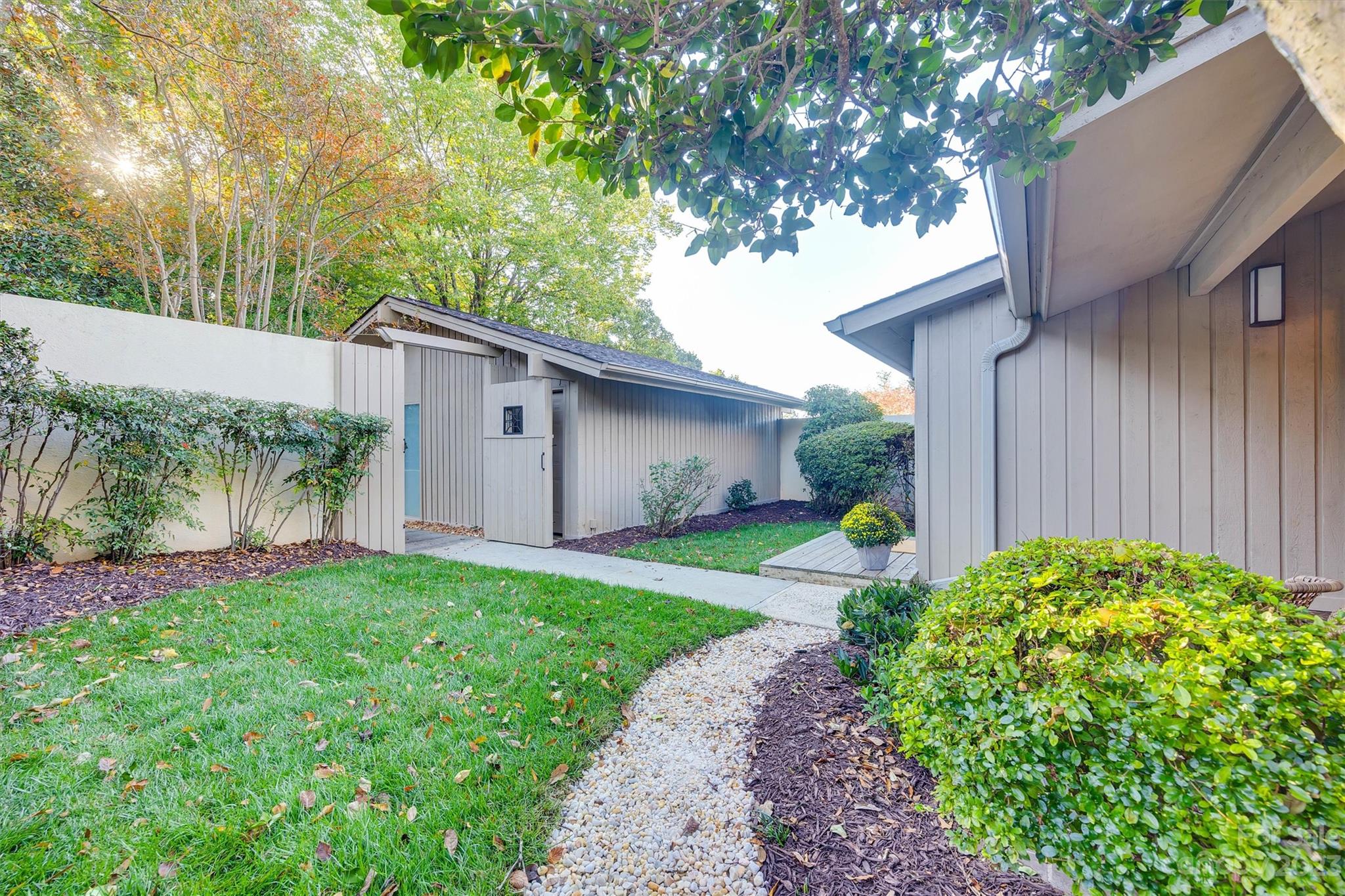 River Hills - Residential