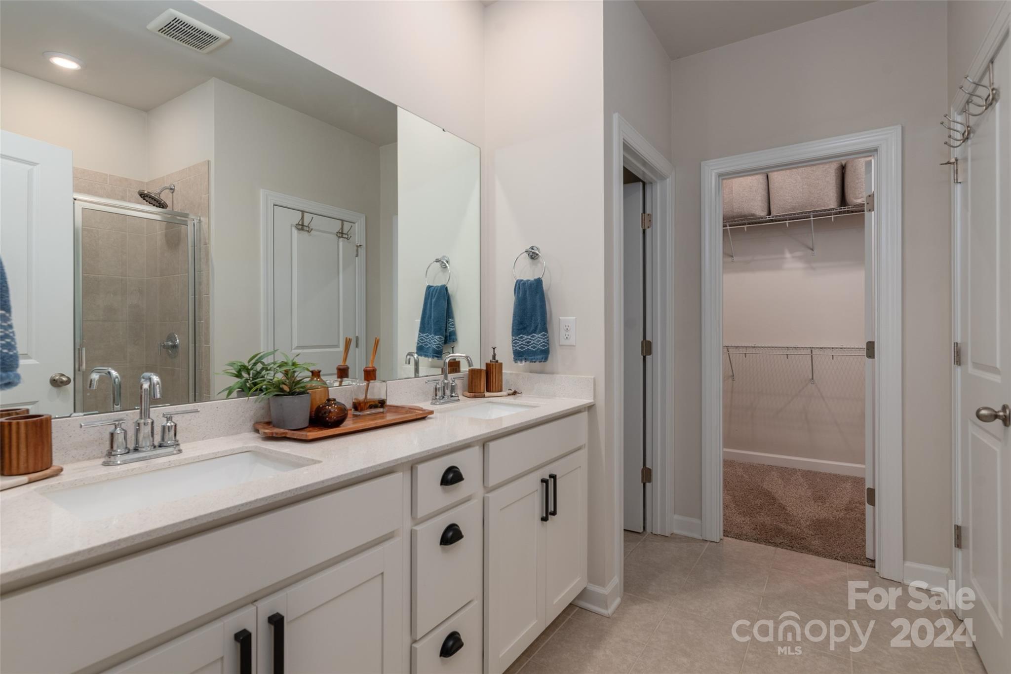 Larkhaven Hills - Residential