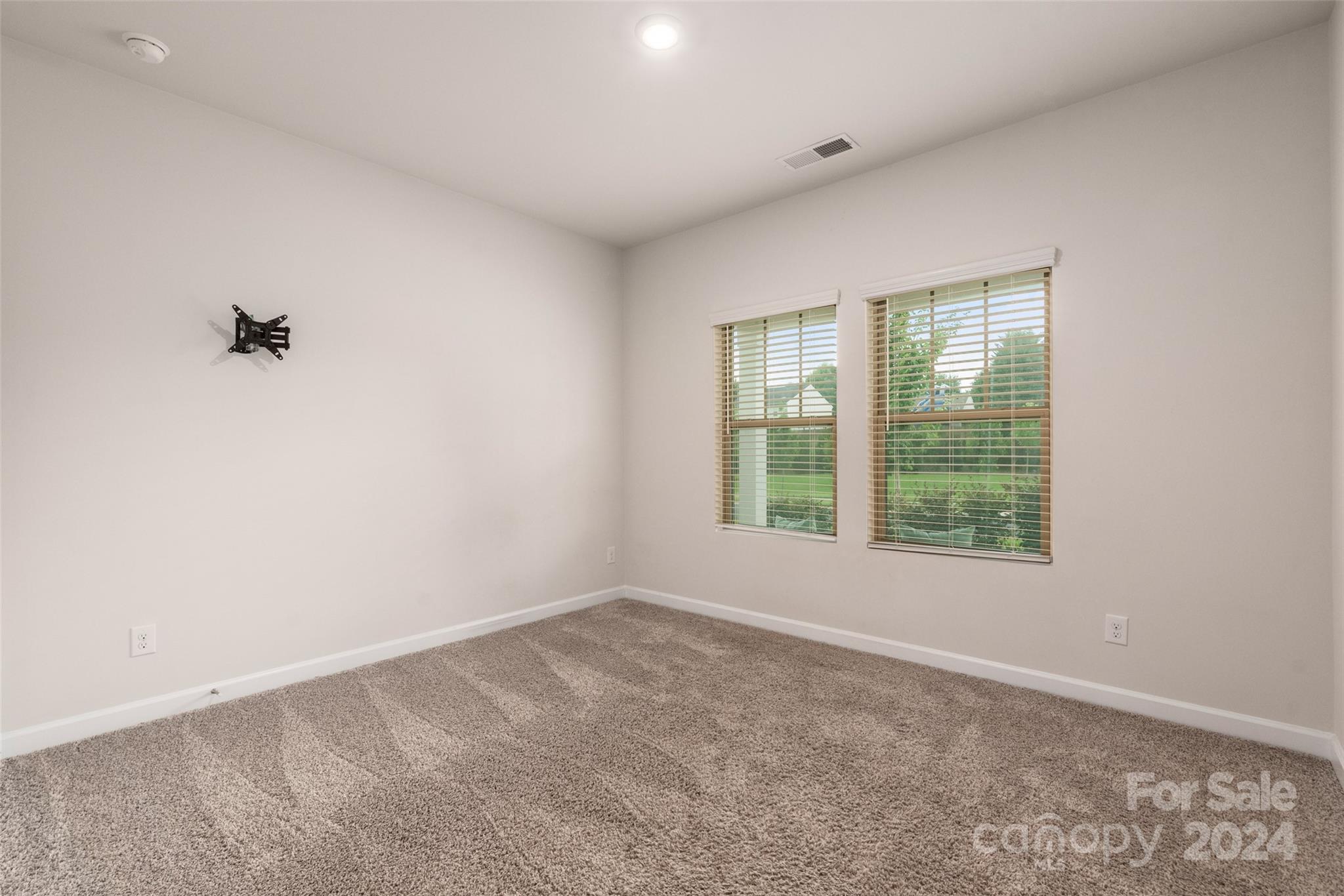 Larkhaven Hills - Residential