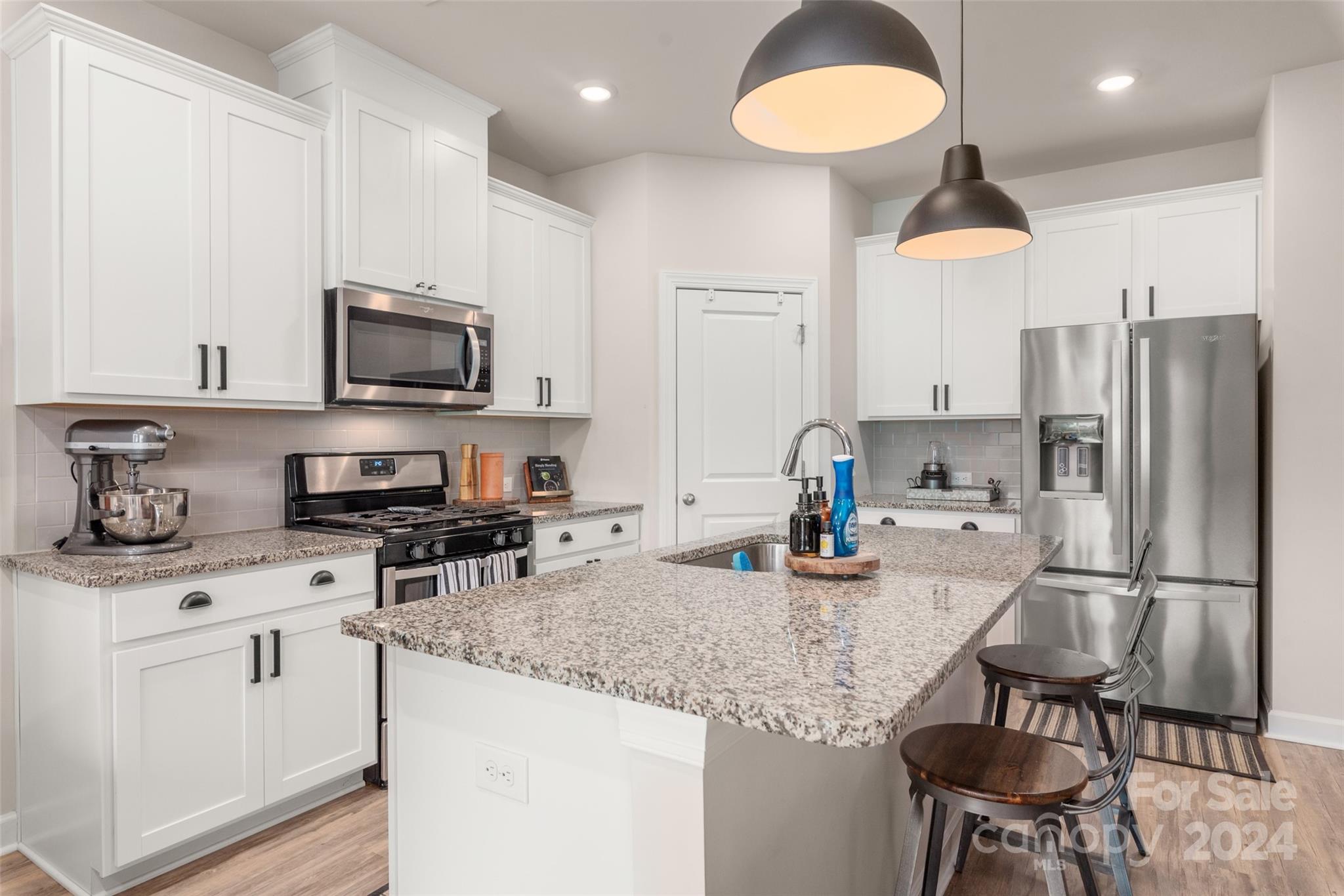 Larkhaven Hills - Residential