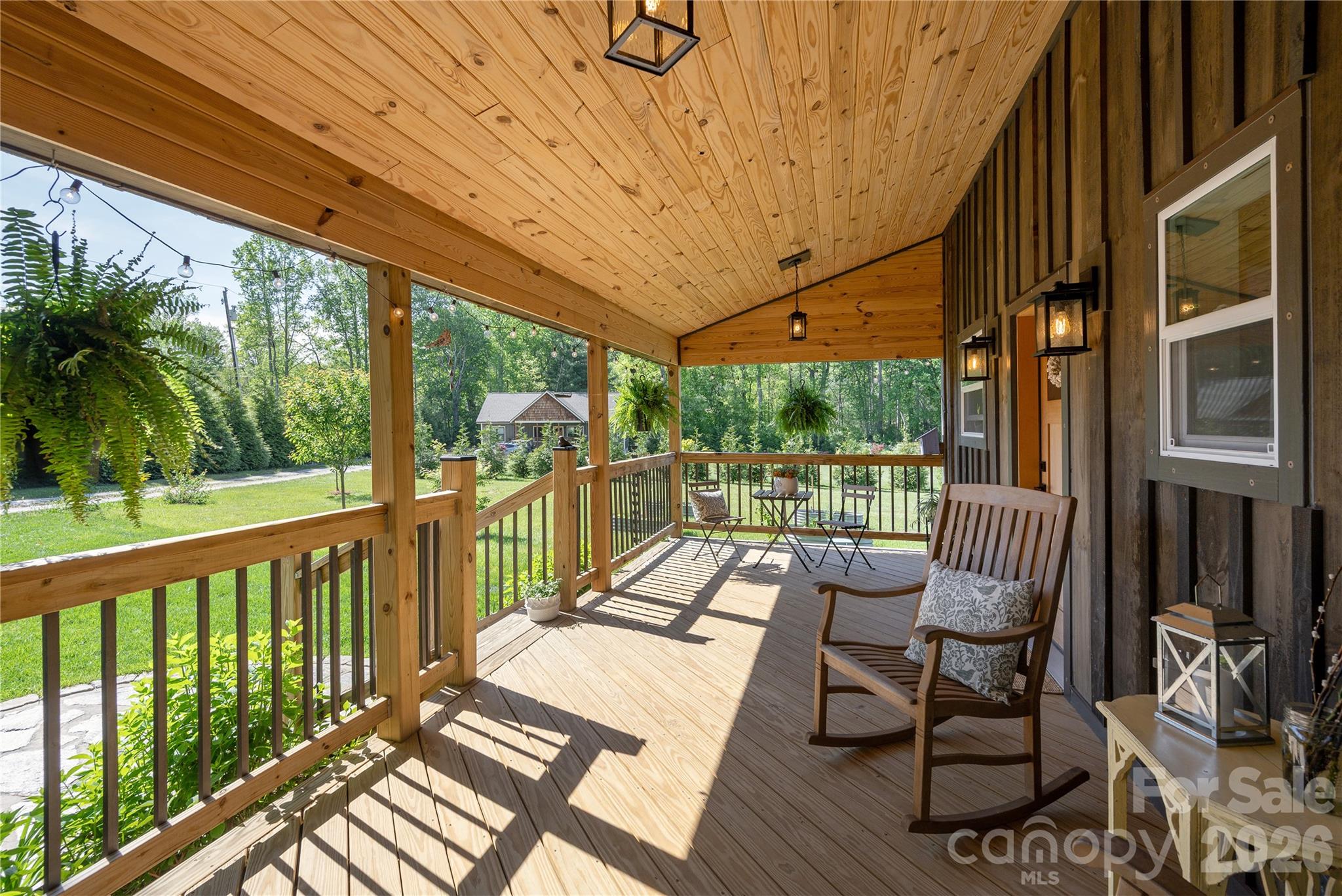 18 N Bear View Drive