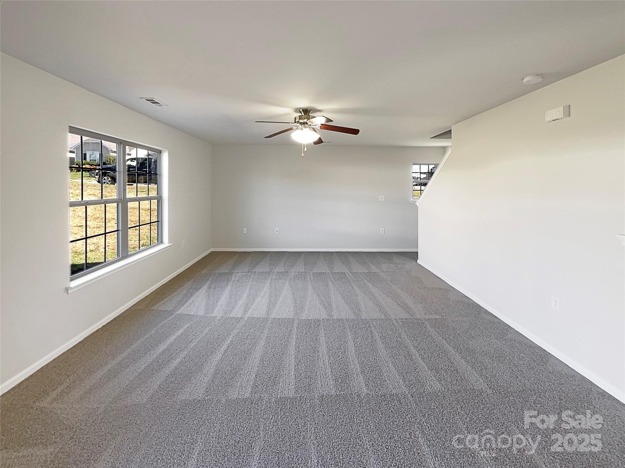 1542 Eastway Drive