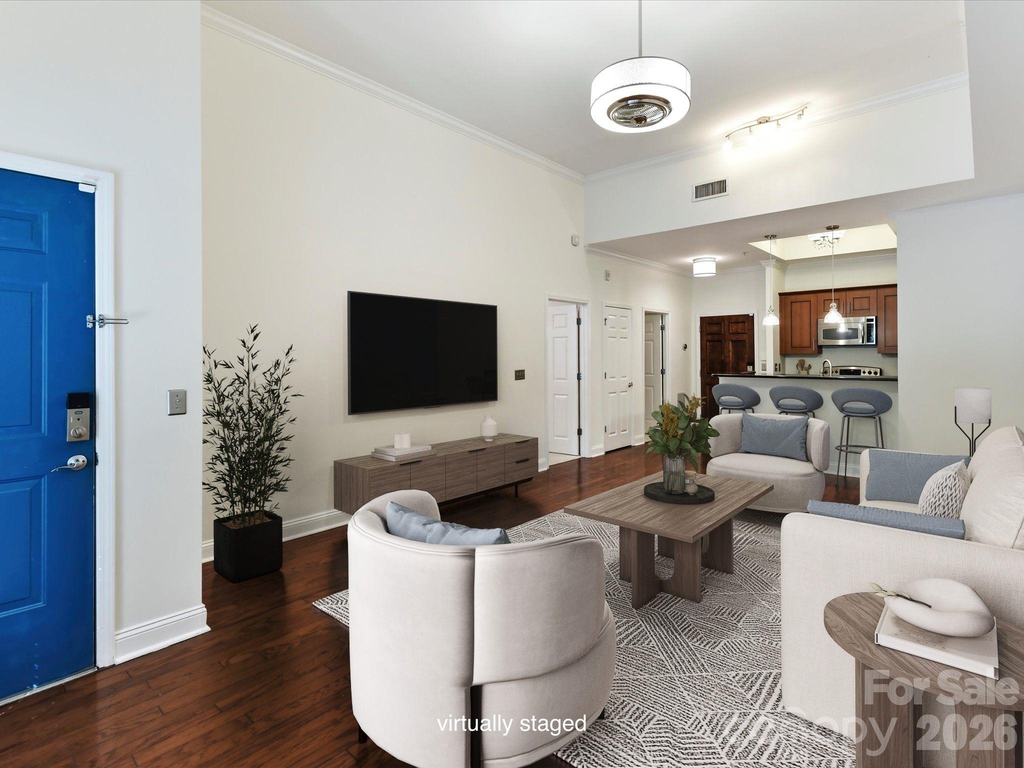 300 W 5th Street 2