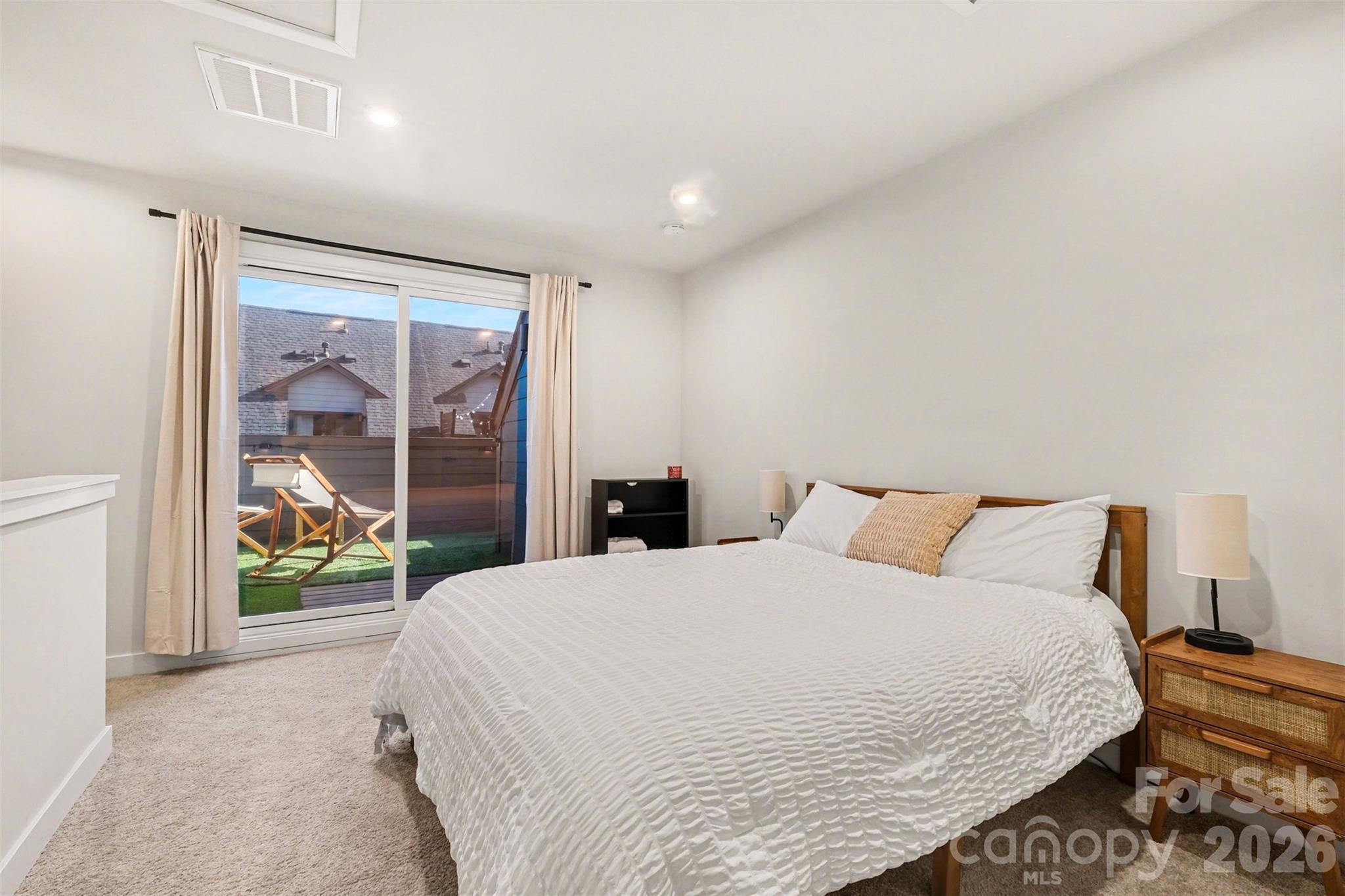 Southrail Station - Residential