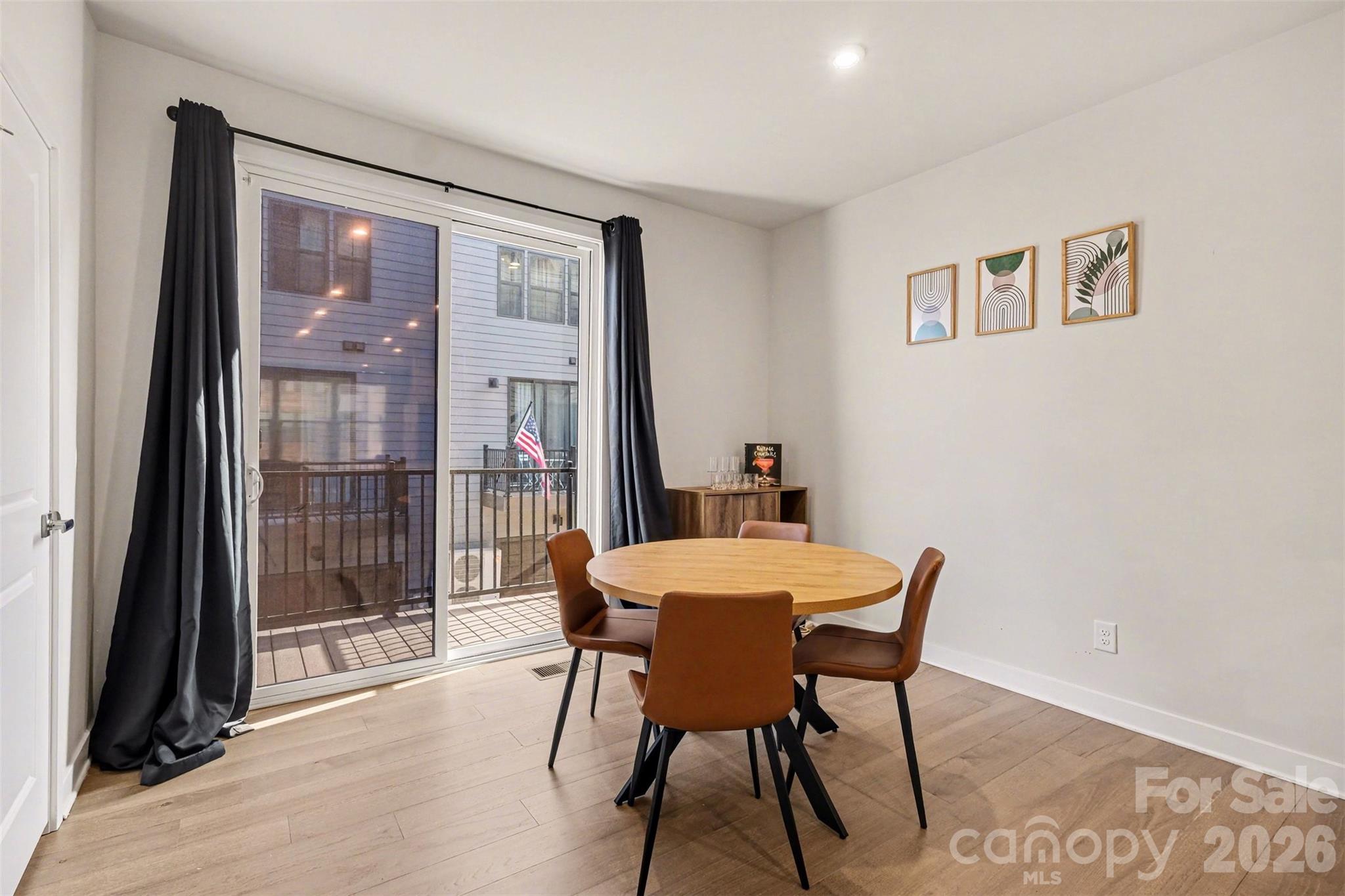 Southrail Station - Residential