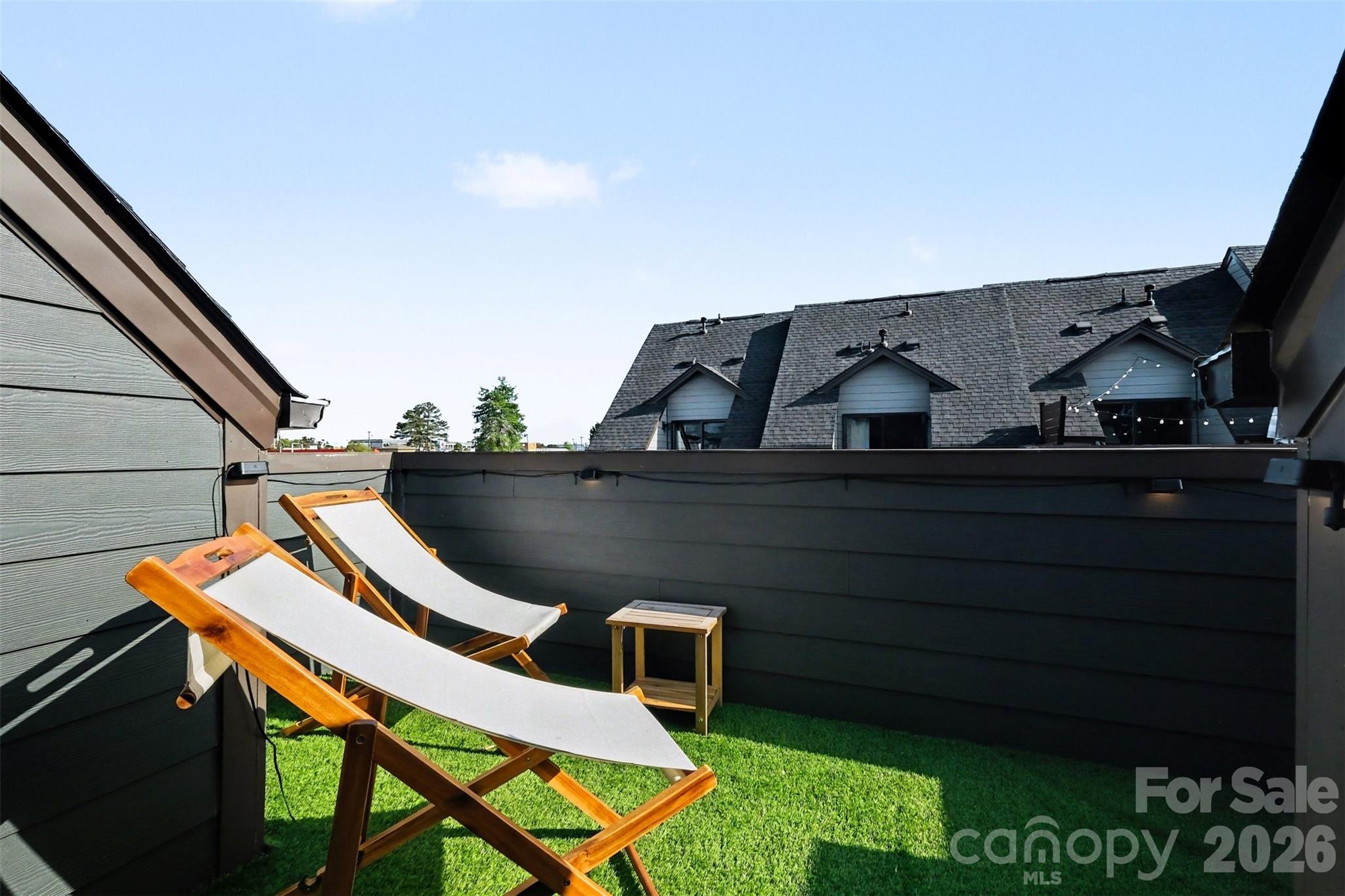 Southrail Station - Residential