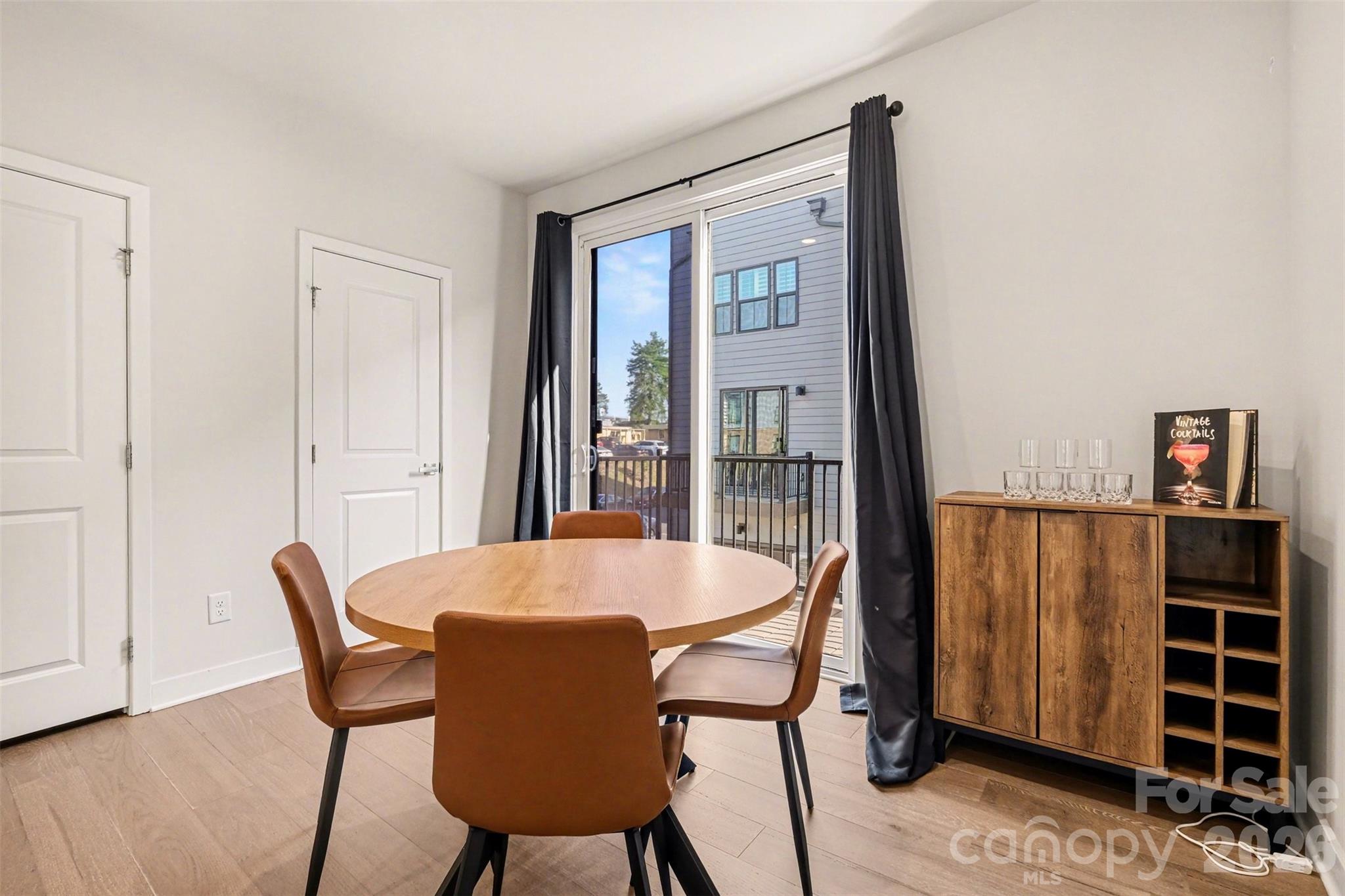 Southrail Station - Residential