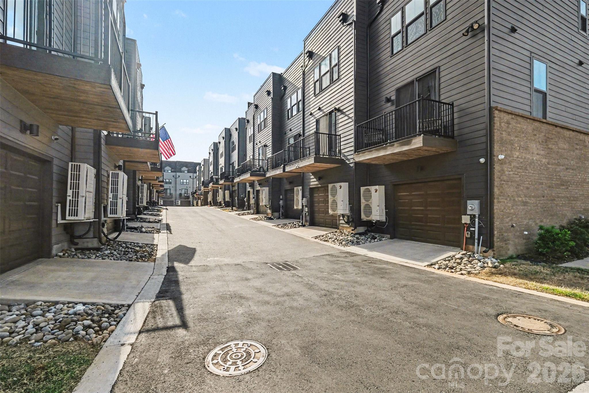 Southrail Station - Residential