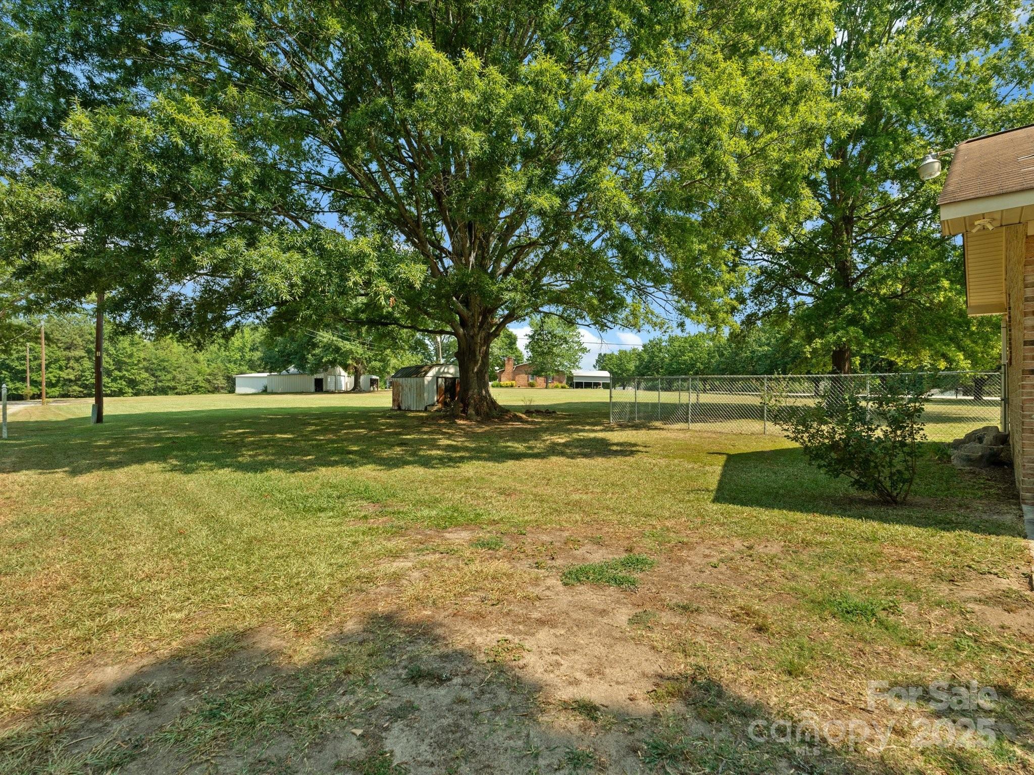 2212 JB Denton Road
