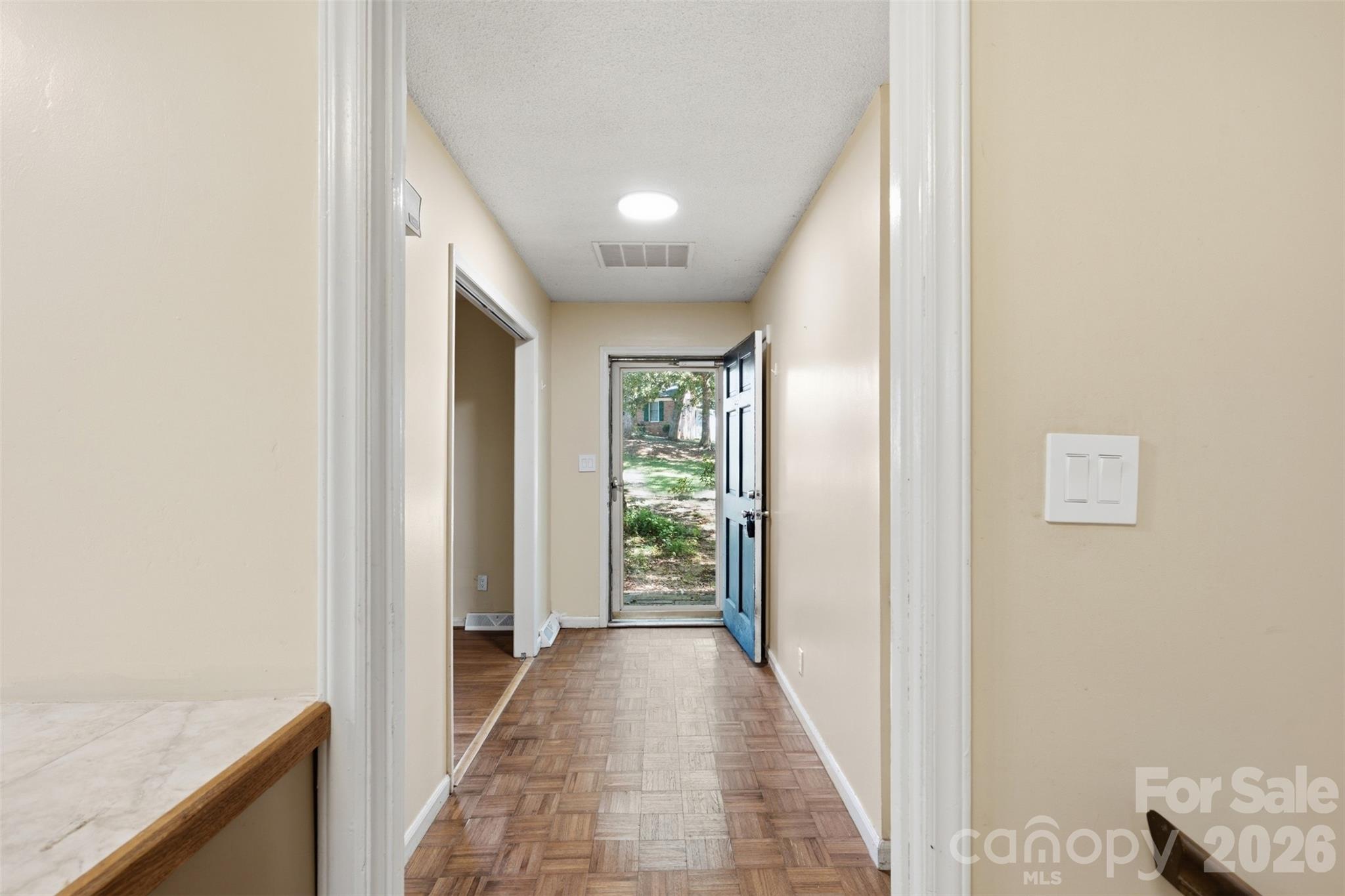 609 Old Farm Road