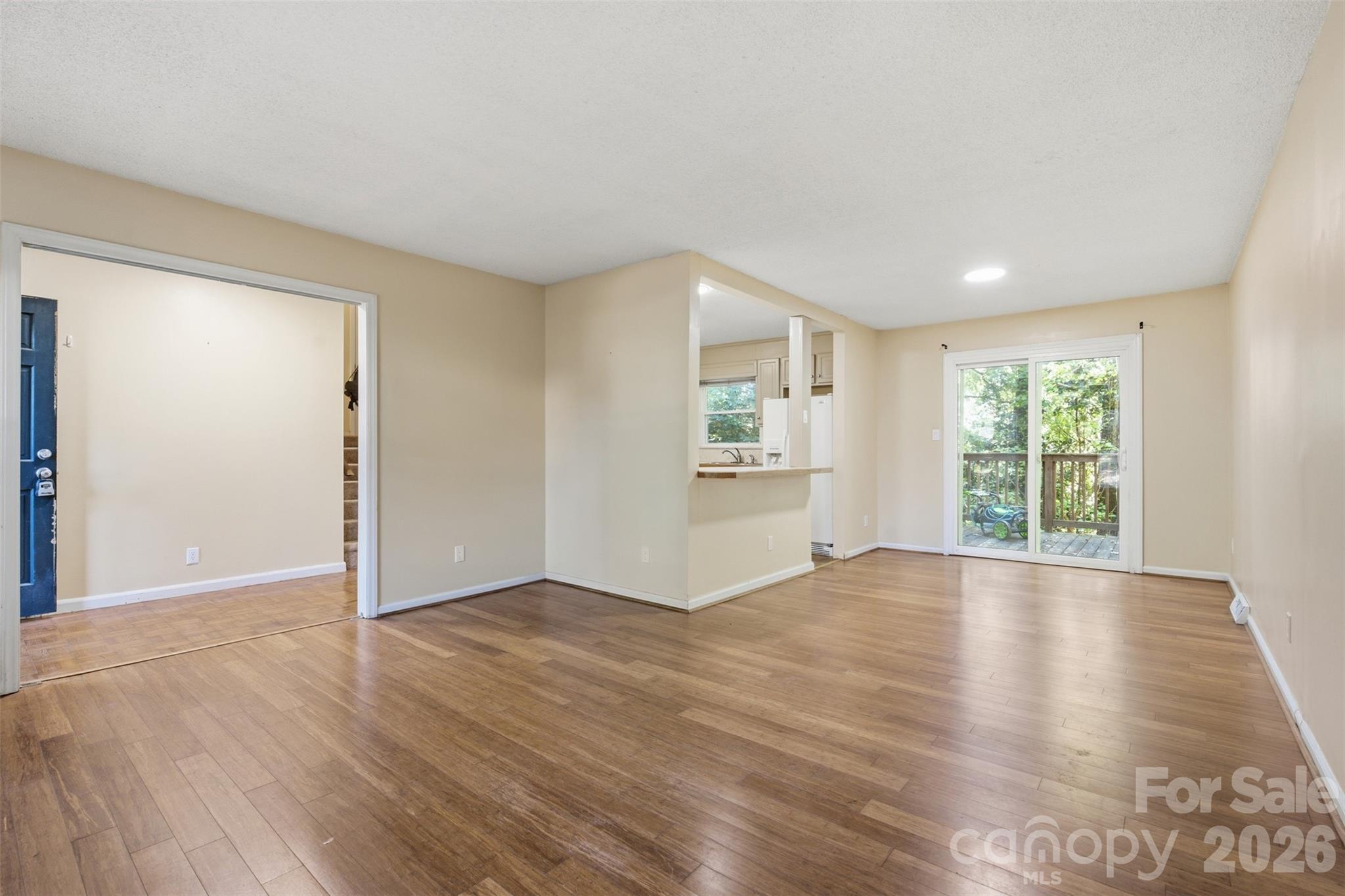 609 Old Farm Road