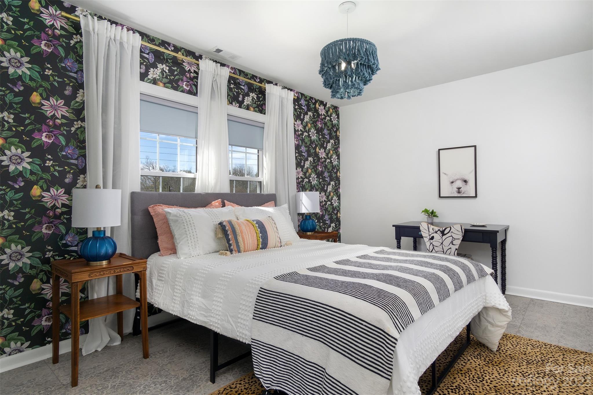 Royal Pines - Residential