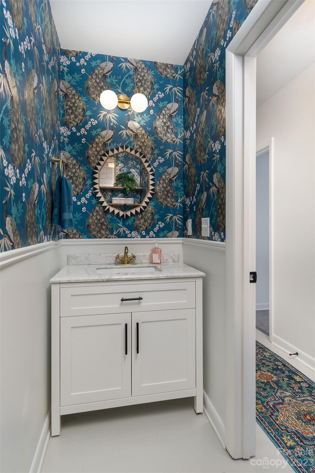 Royal Pines - Residential