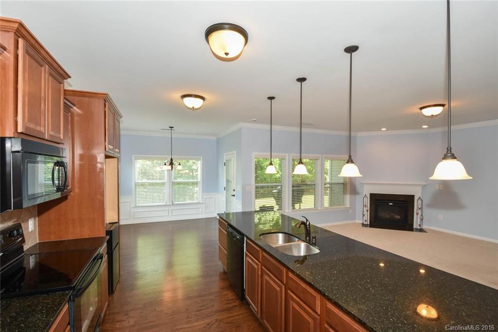 Lake Ridge - Residential