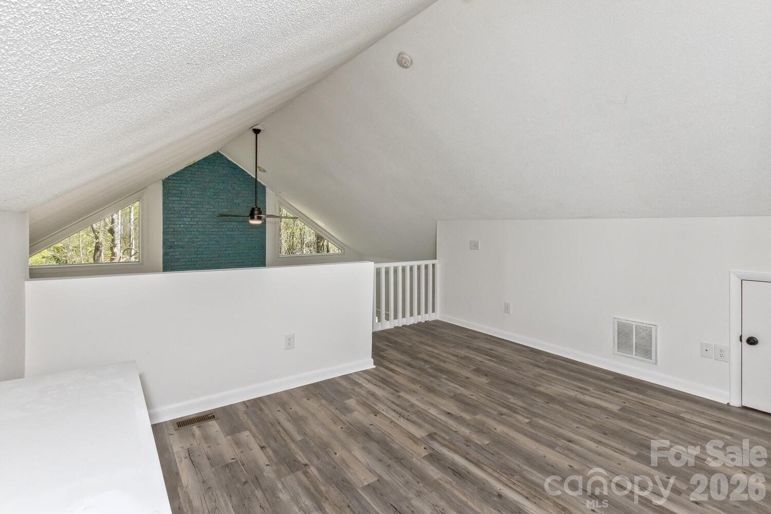 Richland Knob - Residential
