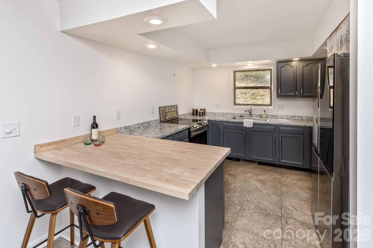 Richland Knob - Residential