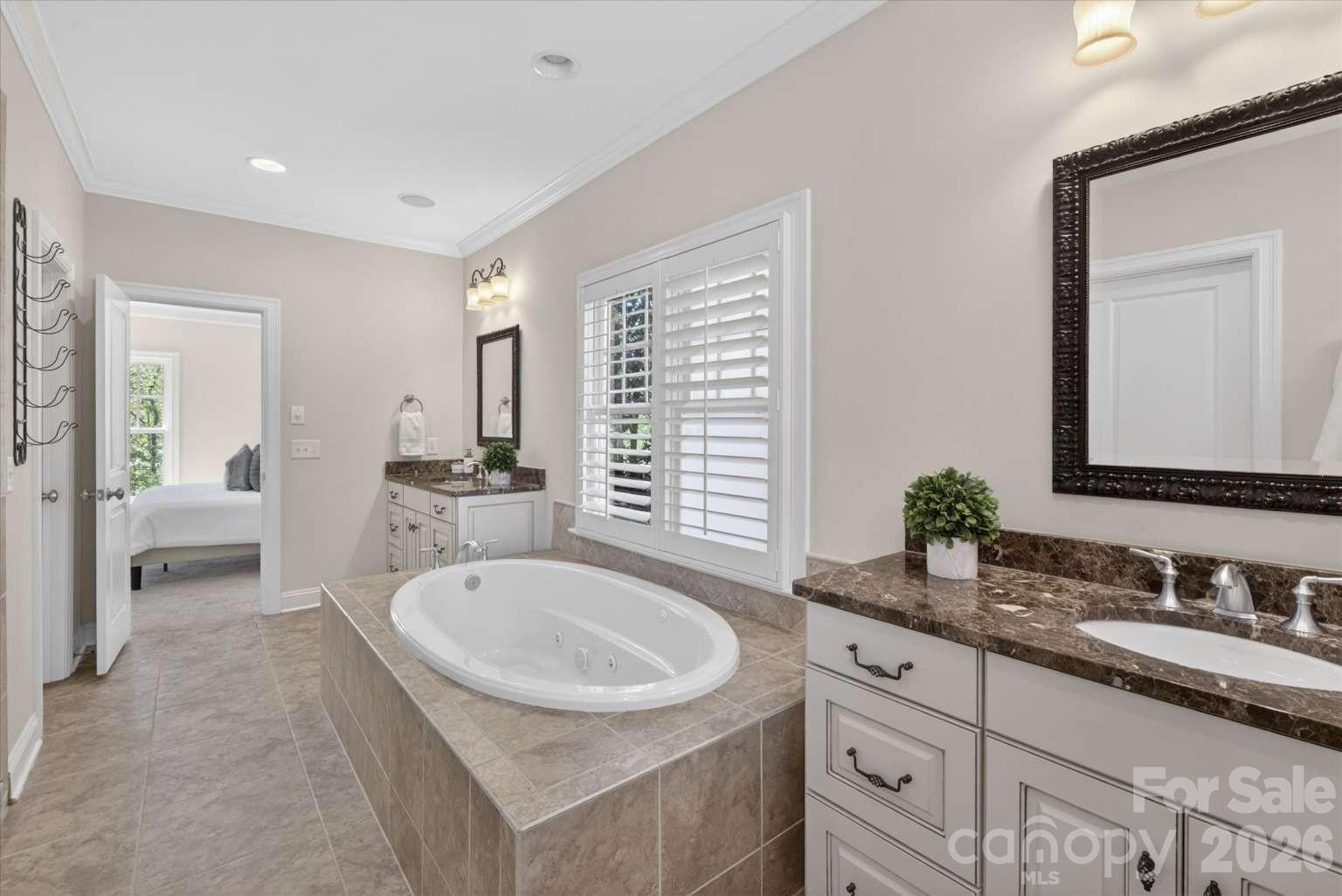 Captains Point - Residential