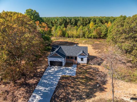 Photo of 2488 Shoal Road, Crouse, NC 28033 (MLS # 4313531)