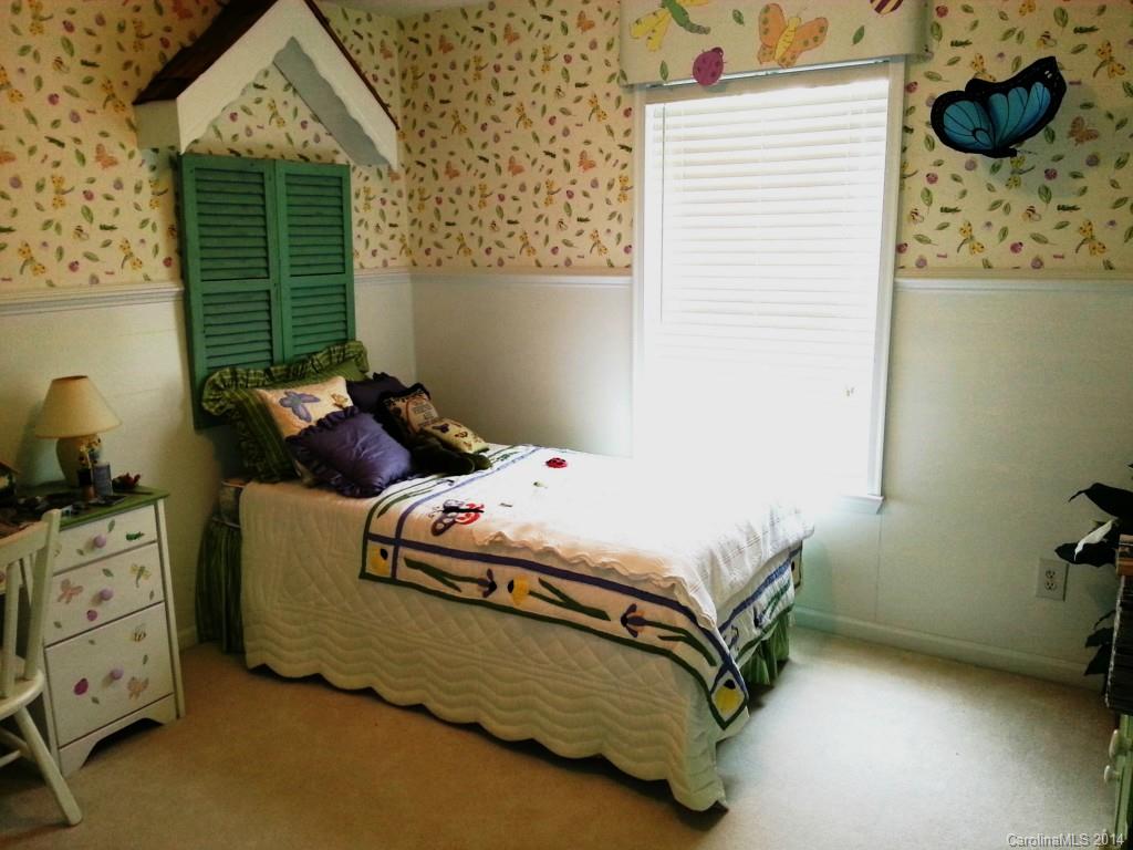 Stone Hollow - Residential