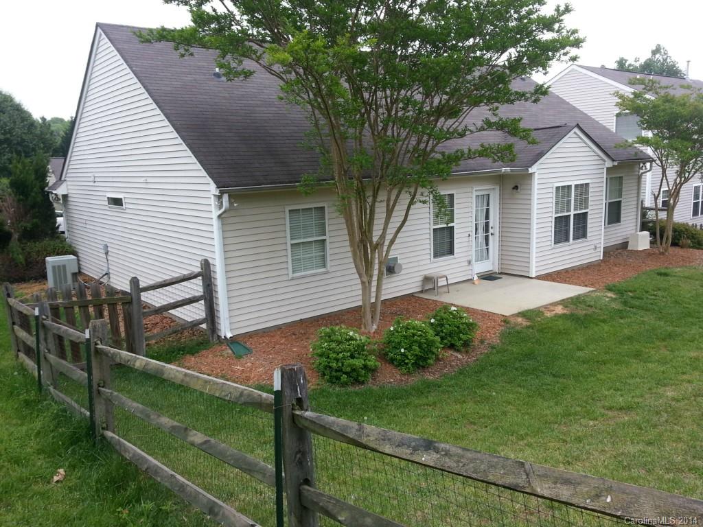 Stone Hollow - Residential