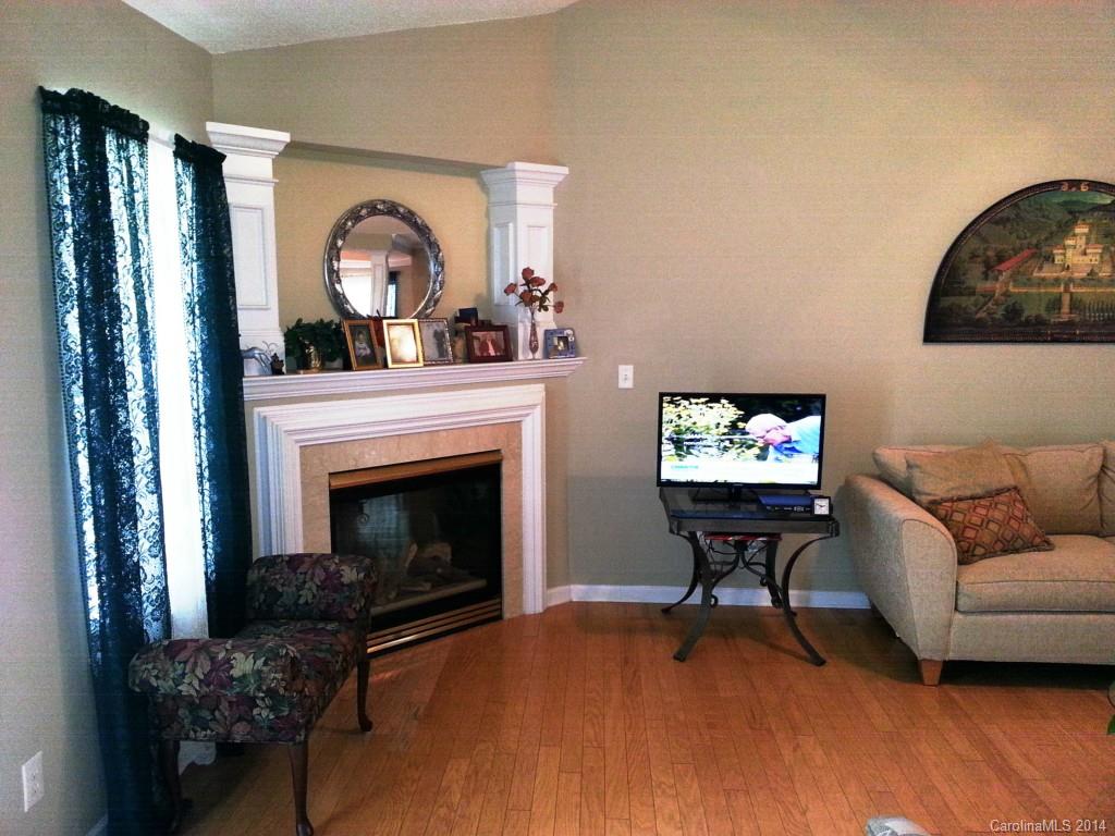 Stone Hollow - Residential