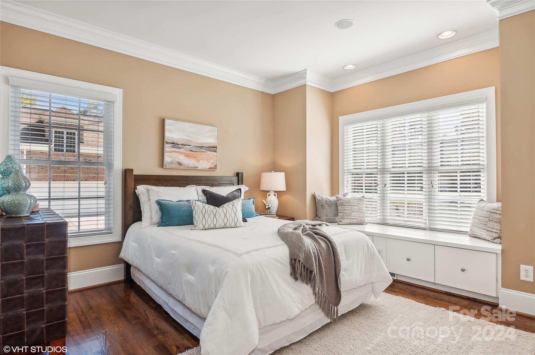 Water Edge - Residential