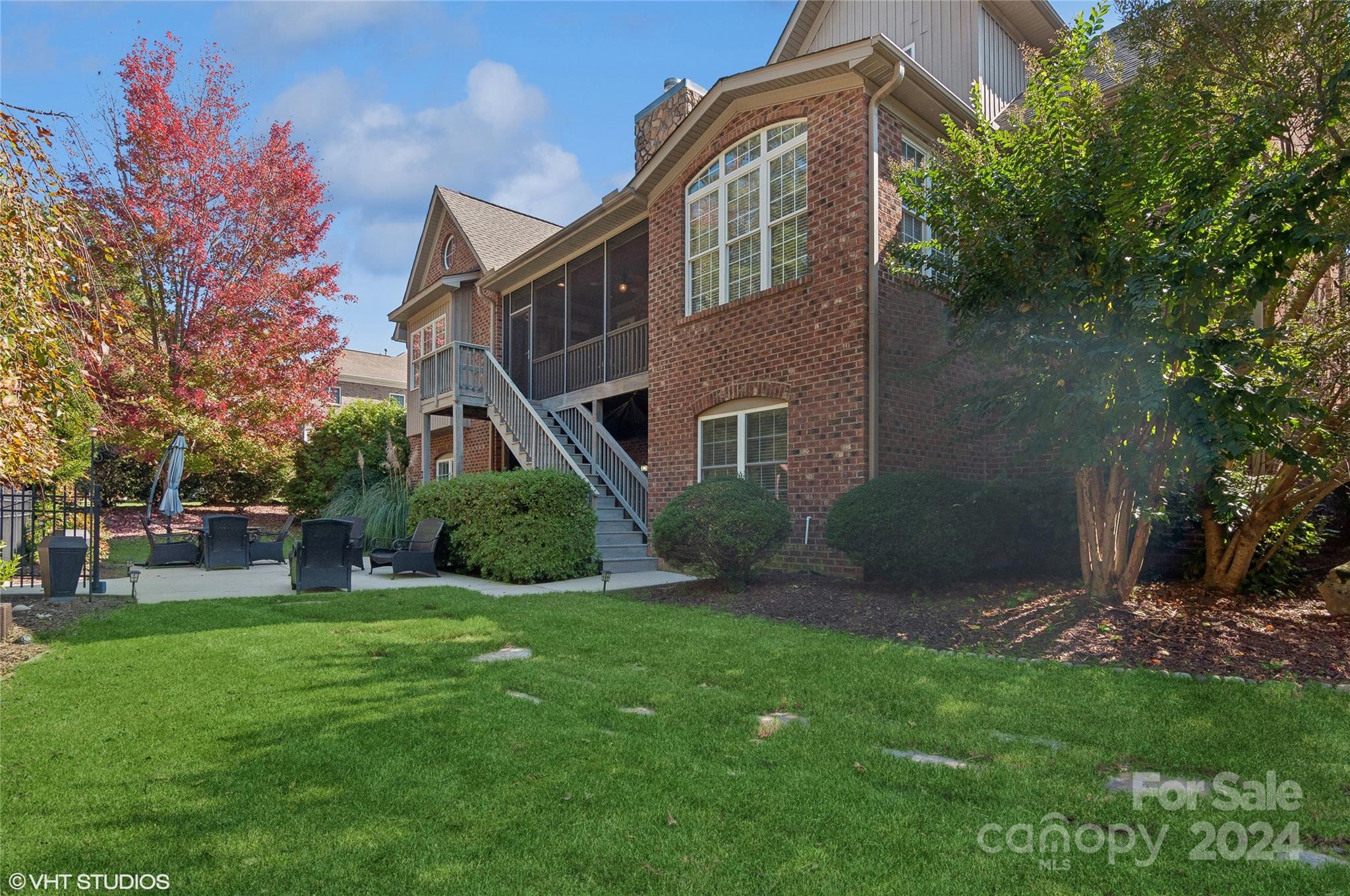 Water Edge - Residential