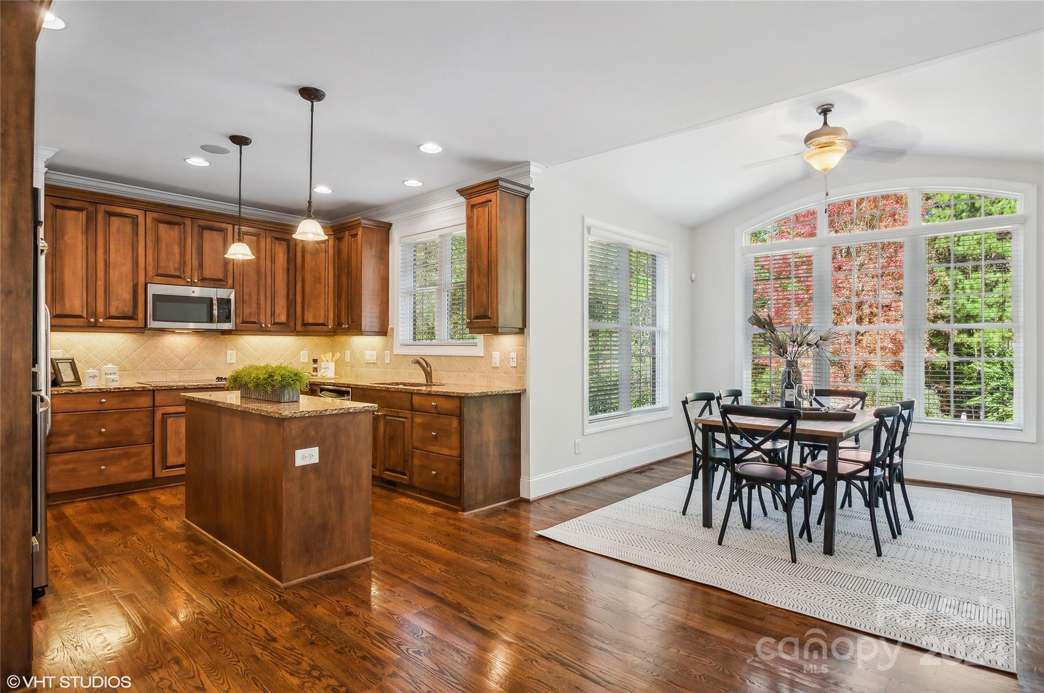 Water Edge - Residential