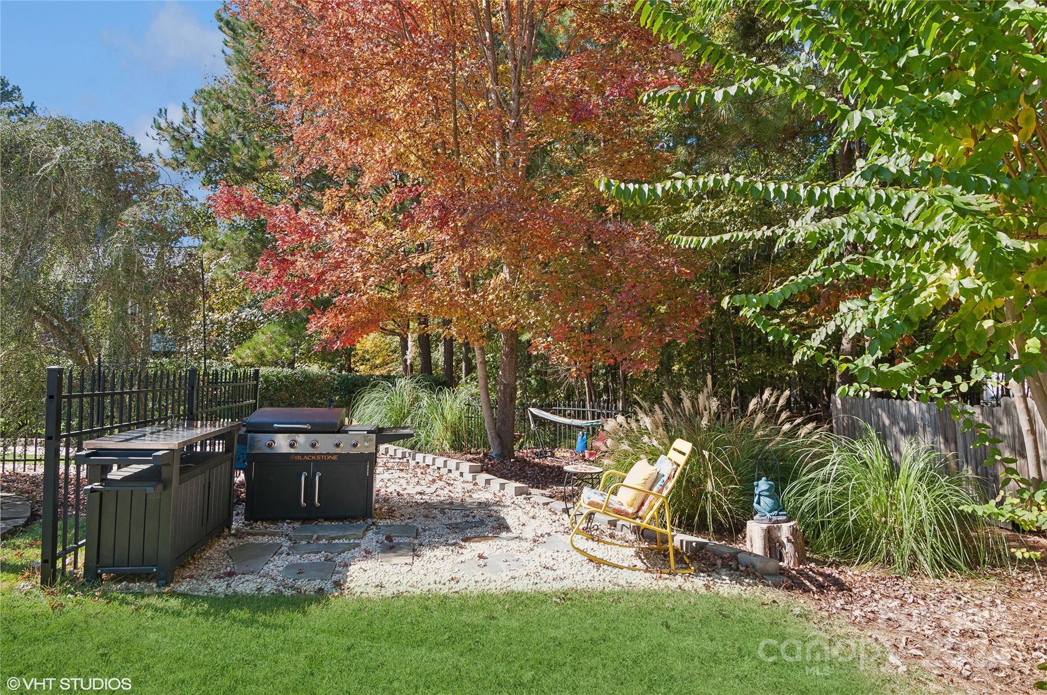 Water Edge - Residential