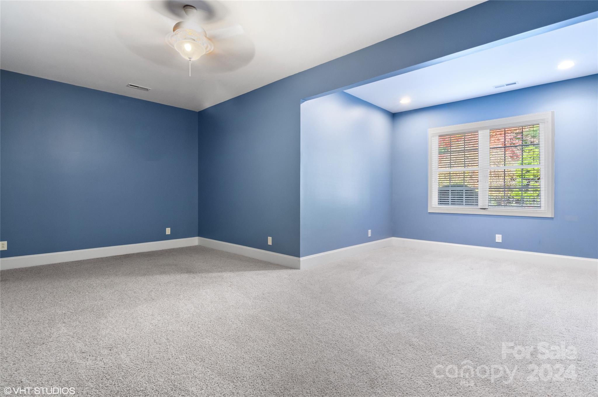 Water Edge - Residential