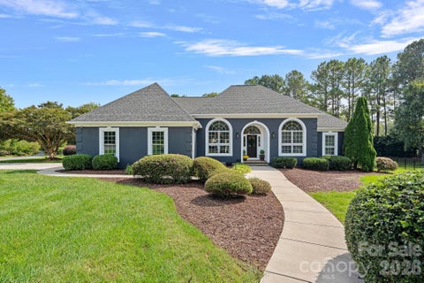 Photo of 18806 Boundary Oaks Court, Davidson, NC 28036 (MLS # 4423712)