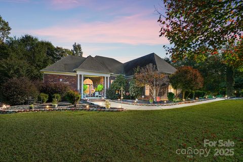 Photo of 8629 Haydens Way, Concord, NC 28025 (MLS # 4312056)