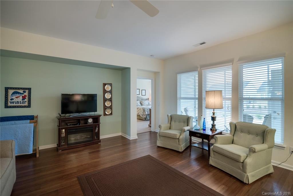 Sun City Carolina Lakes - Residential