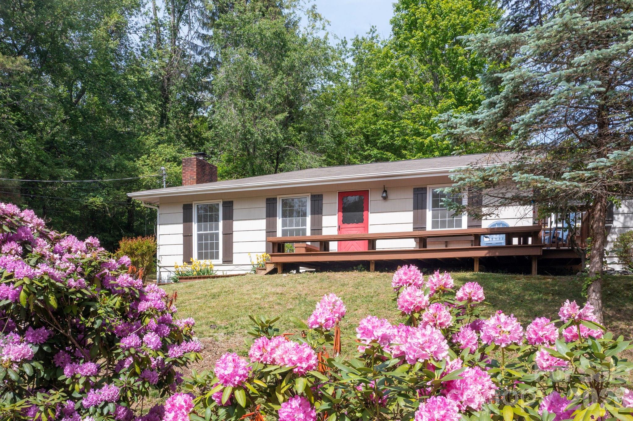 34 Wolfe Cove Road