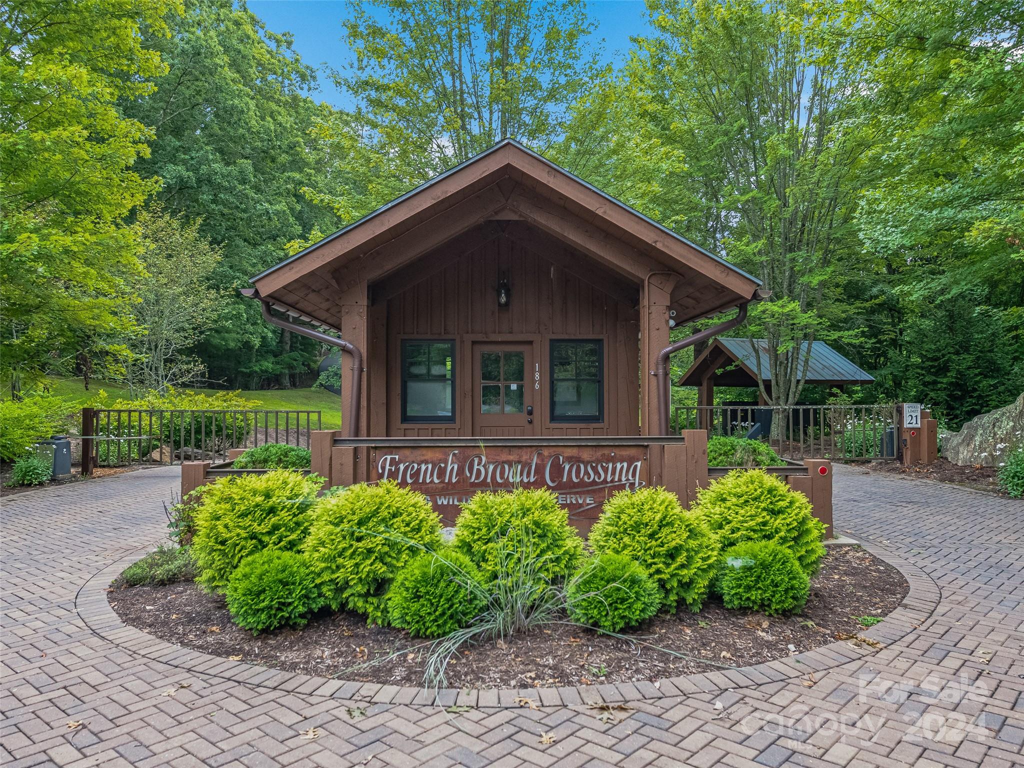 French Broad Crossing - Land