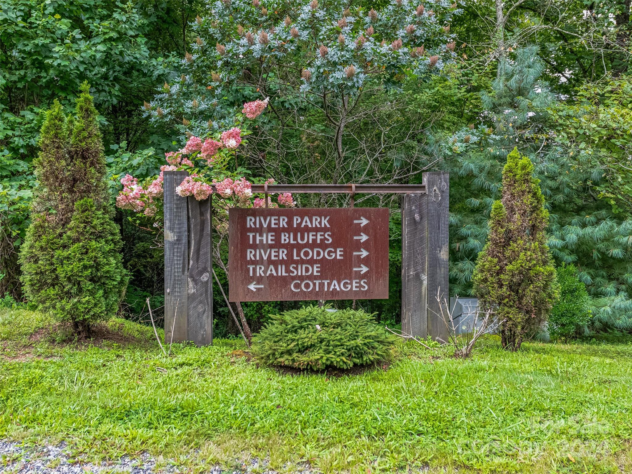 French Broad Crossing - Land