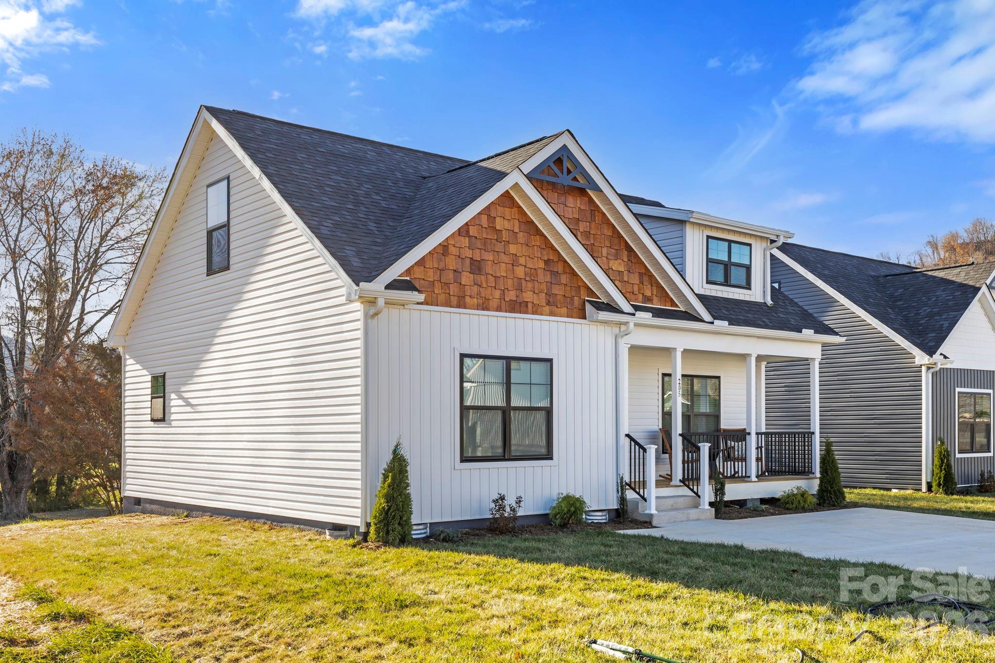 205 Southern Charm Road