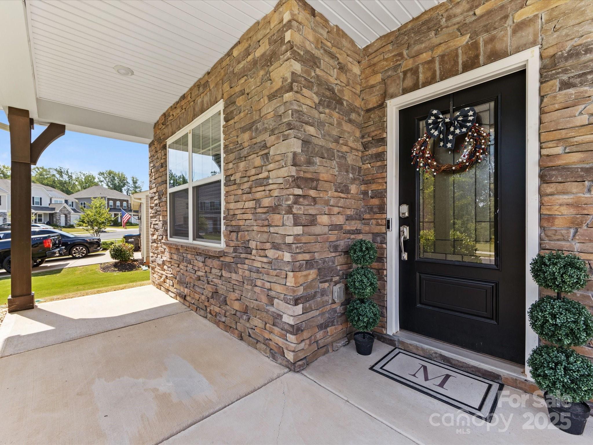4261 Coachwhip Avenue