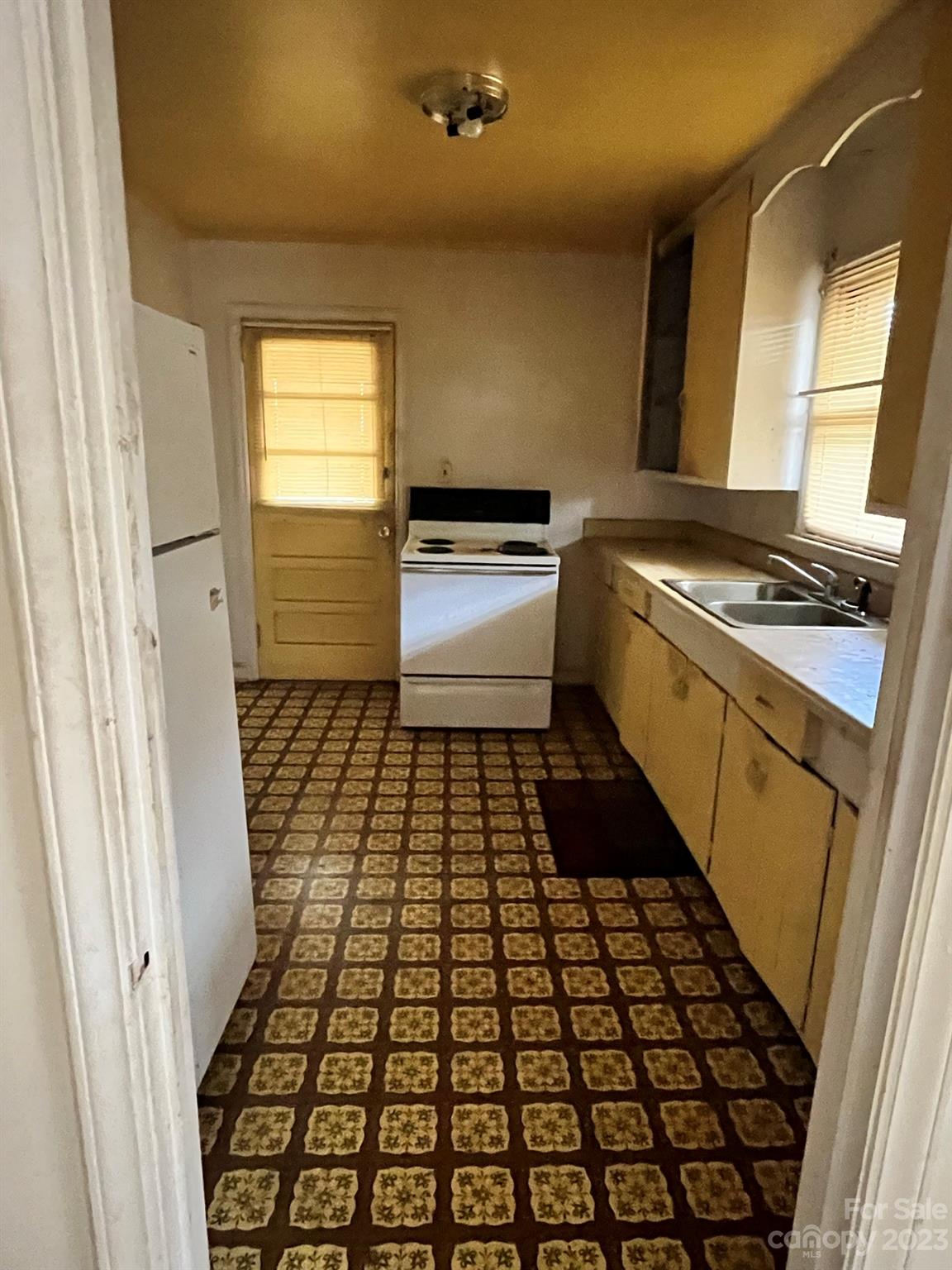 Elizabeth Heights - Residential