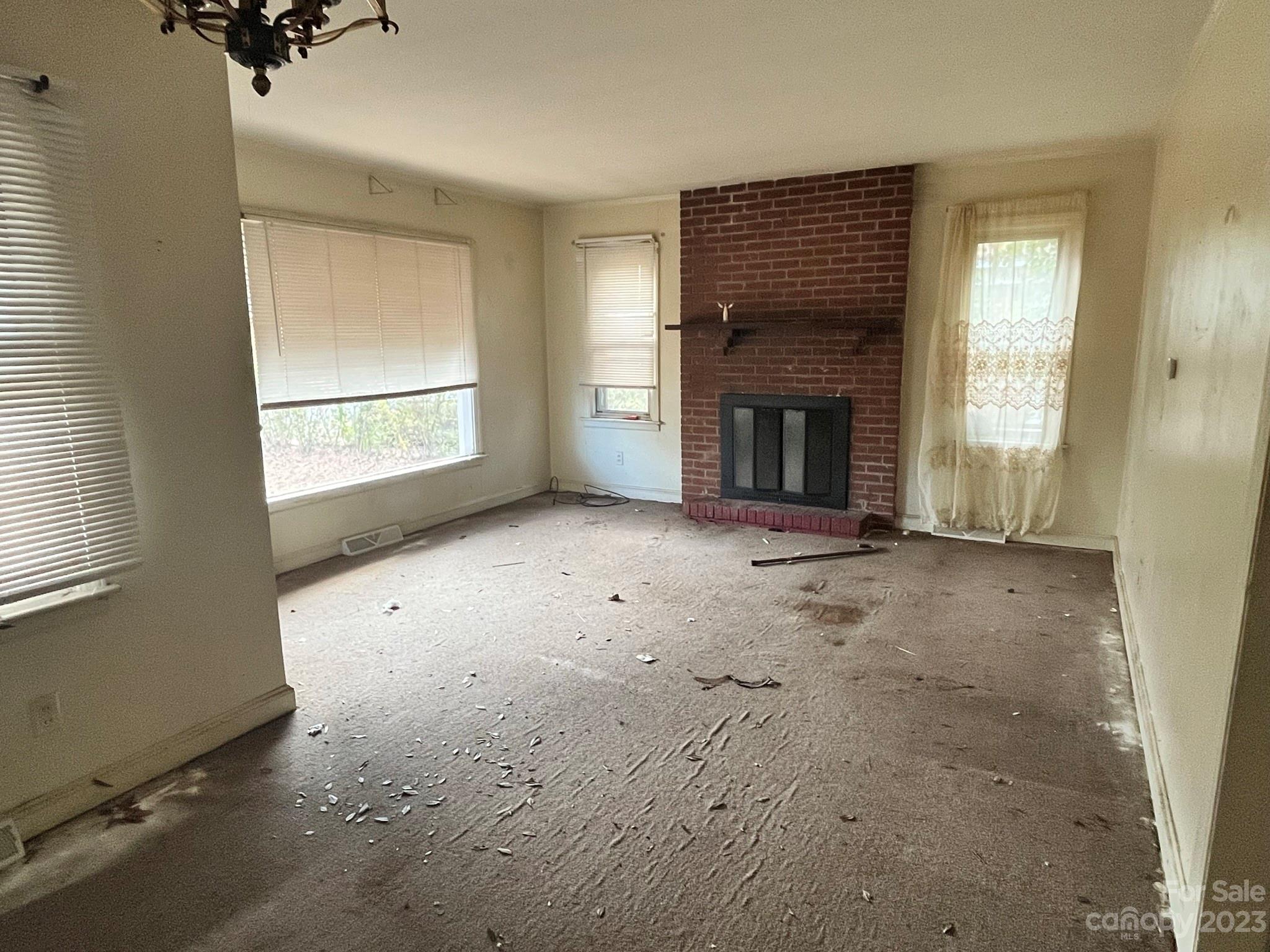 Elizabeth Heights - Residential