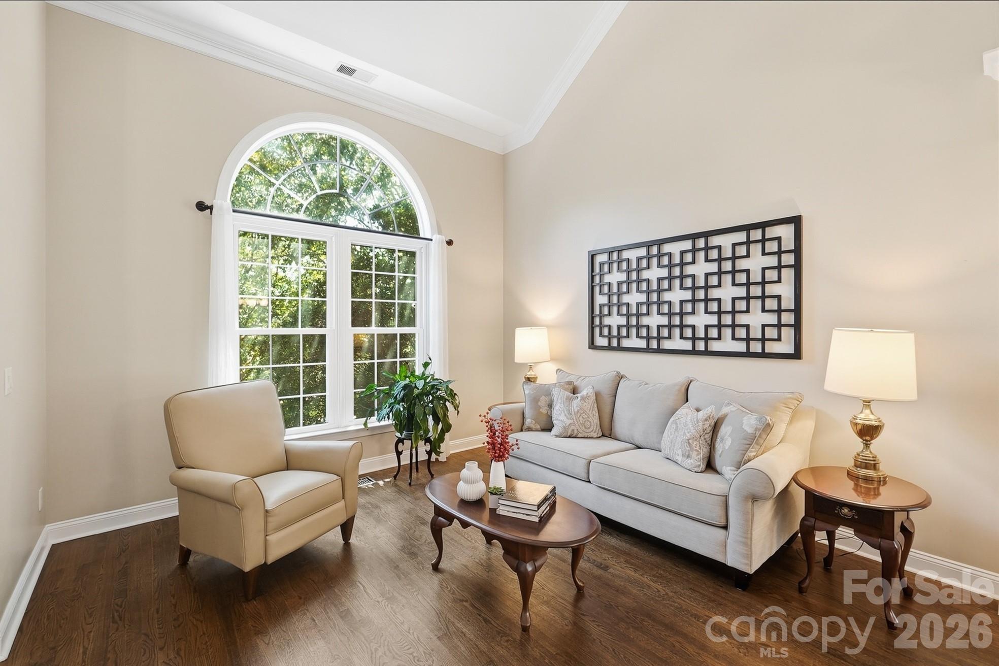 3518 Abbey Hill Lane