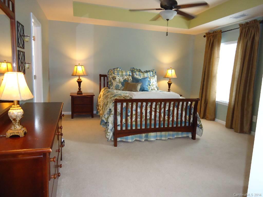 Stowe Pointe - Residential