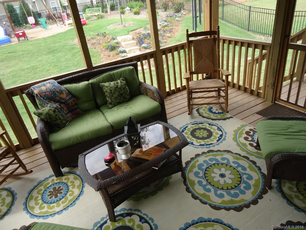 Stowe Pointe - Residential