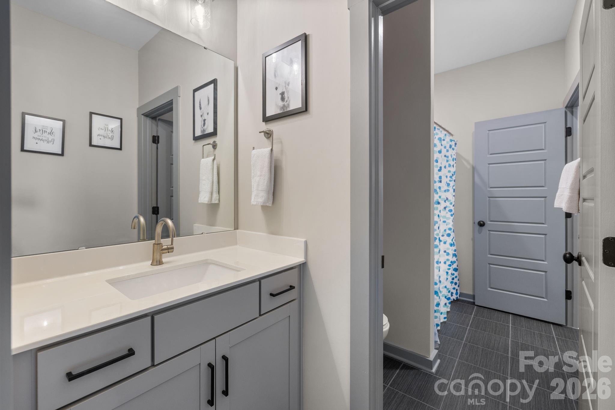 Paddlers Cove - Residential